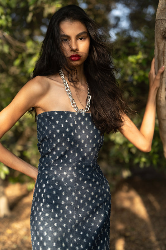 The Timeless Silhouette Dress
